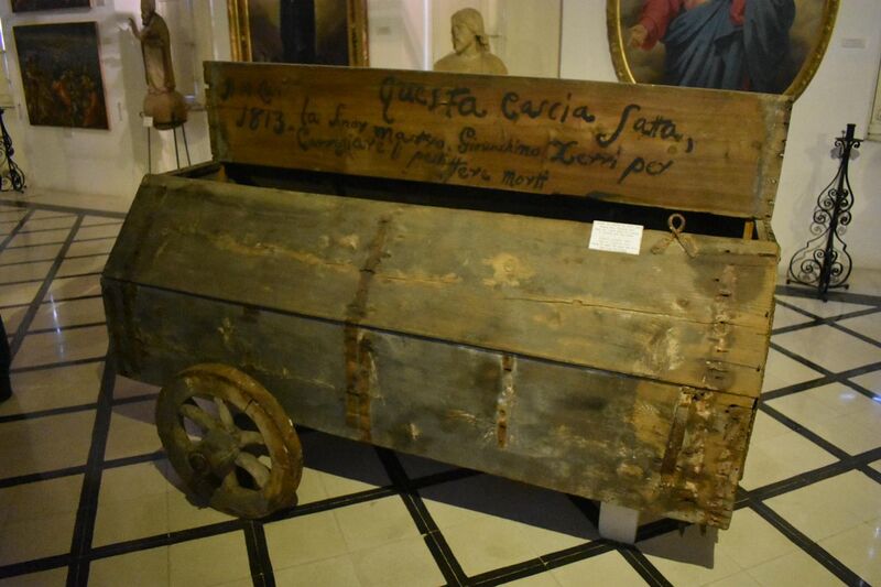 File:Rare dead cart at the Żabbar Sanctuary Museum.jpg