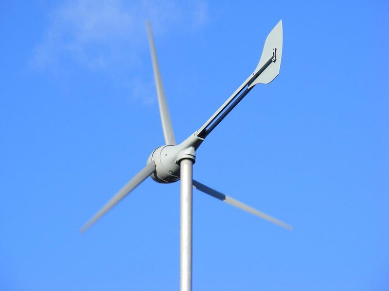 File:Evance R9000 5kW small domestic wind turbine.JPG