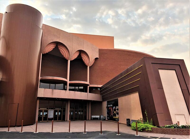 File:2021 Arizona State University, Tempe Campus, Gammage Auditorium by Frank Lloyd Wright.jpg