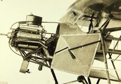 Cutaway of Napier Lion engine in Fokker F.VII H-NFOKKER (7585231968).jpg