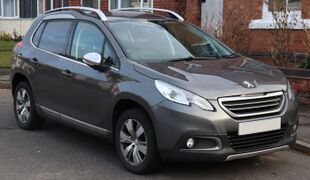 2015 Peugeot 2008 Allure E-HDi S-A 1.6 Front.jpg