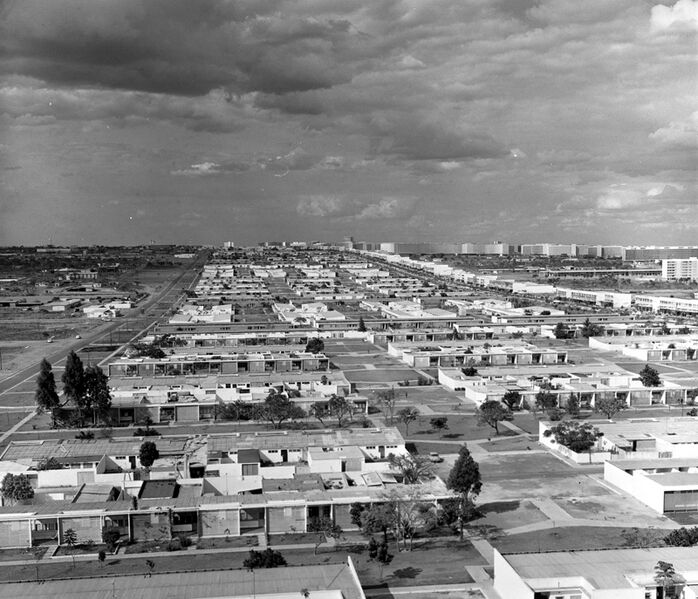 File:Brasília-em-1964.jpg