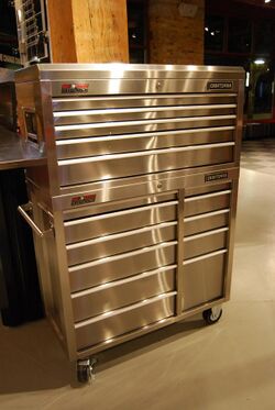 Craftsman tool chest.jpg