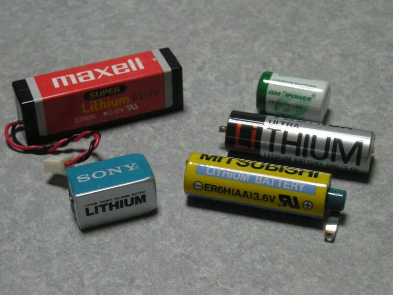File:Lithium Thionyl Chloride Battery.JPG