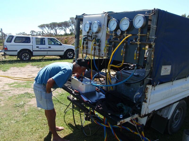 File:Air panels and comms box at a surface supplied diver training operation P3118538.jpg