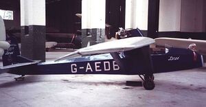 BAC Super Drone G-AEDB Duxford 1982.jpg
