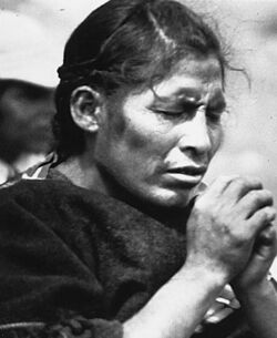 Bolivia aymara praying loc.jpg