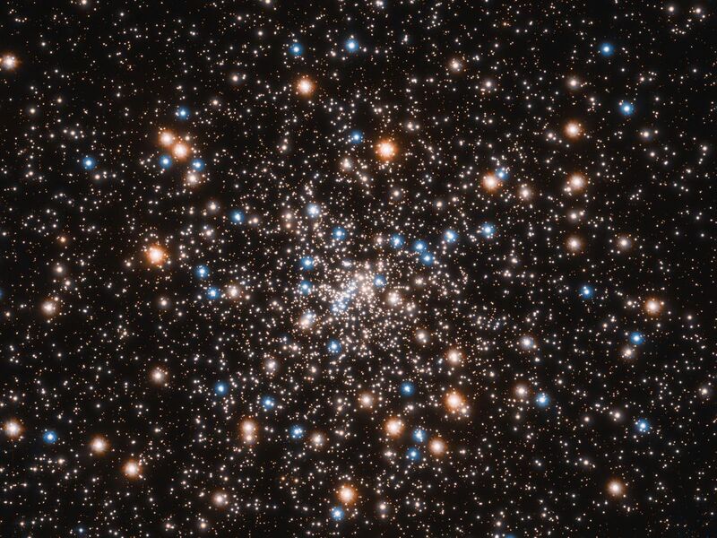 File:Hubble's view of dazzling globular cluster NGC 6397.jpg