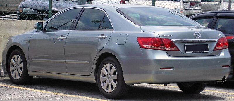 File:Toyota Camry (sixth generation) (rear), Serdang.jpg