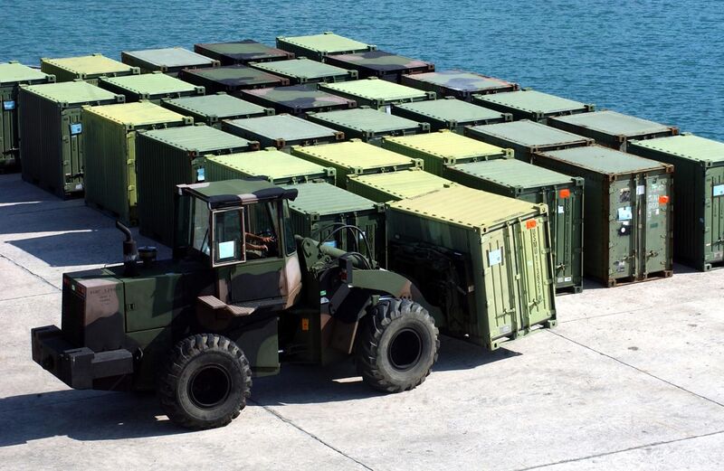 File:US Navy 051010-M-0596N-001 A tractor moves a quadcon container at Kin Red Port in Okinawa.jpg