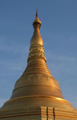 Shwedagon Zedi Daw Yangon 5.jpg