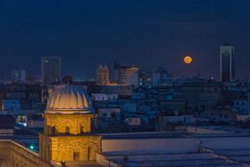 Super moon over Medina of Tunis.jpg