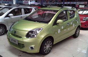 Zotye Z100 2 China 2014-04-16.jpg