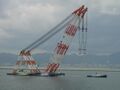 Floating Crane - Kobe, Japan - March 2003.jpg