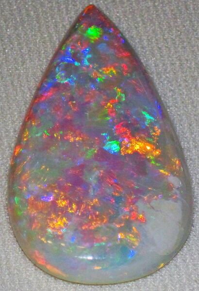 File:Precious opal (Coober Pedy Opal Field, South Australia).jpg