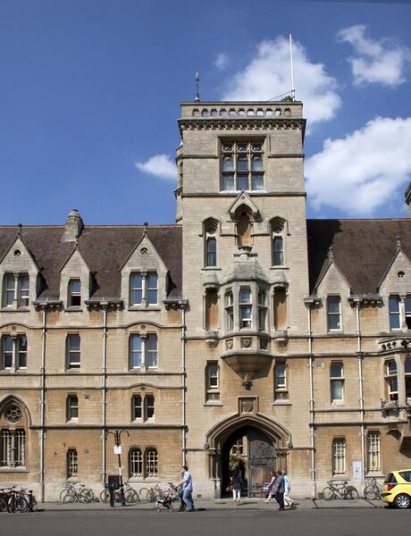 File:Balliol College Oxford 2 (5646946613).jpg