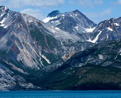 Mt Merriam south in Glacier Bay.jpg