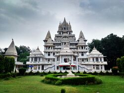 Pagal Baba Mandir.jpg