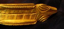 Snake-head of Dacian bracelet.jpg