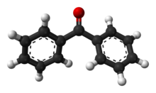Benzophenone-from-xtal-stable-phase-1968-3D-balls.png