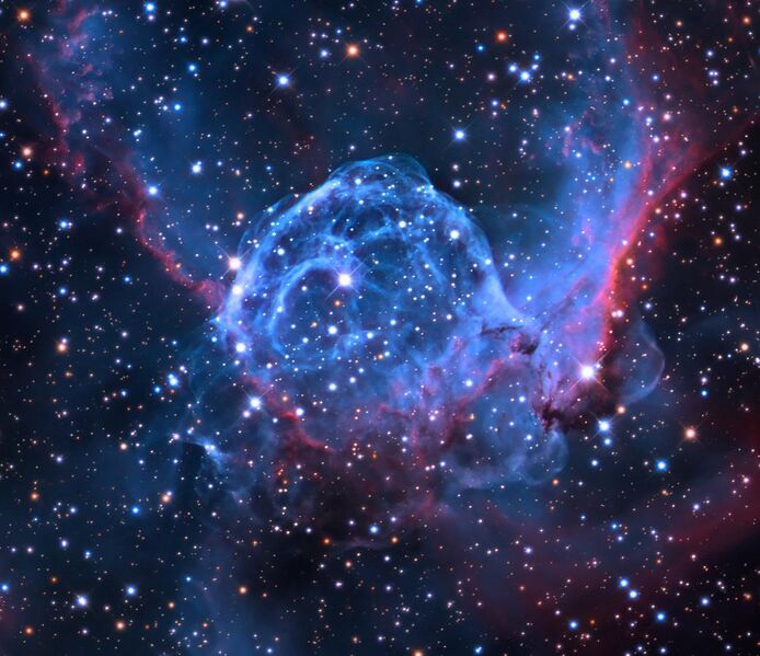 File:NGC 2359, Thor's Helmet (core).jpg