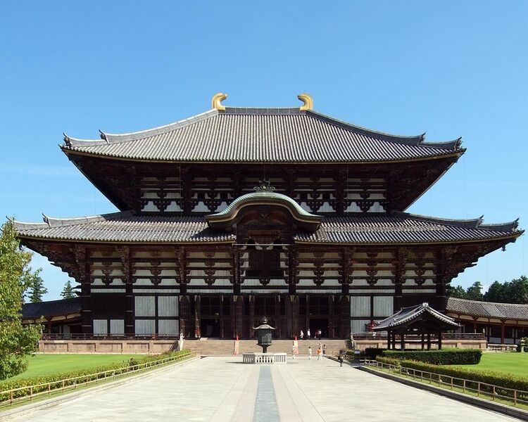 File:Tōdai-ji Kon-dō.jpg