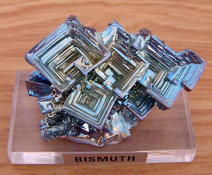File:Bismuth crystal.jpg