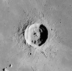 Euler crater AS17-M-2922.jpg
