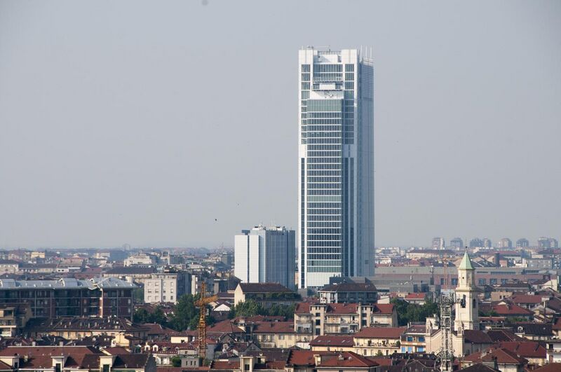 File:Grattacielo Intesa San Paolo - panoramio (3).jpg