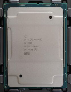 Intel xeon w-3235 oben IMGP5098 smial wp.jpg