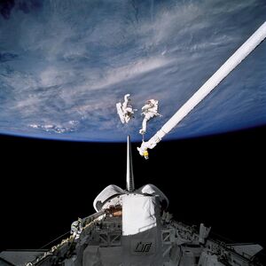 STS-64 EVA.jpg