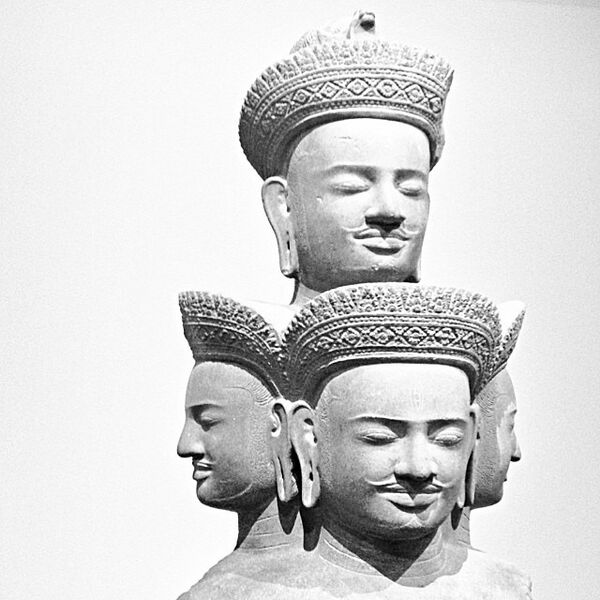File:10th century five headed Shiva Sadashiva Cambodia Metmuseum.jpg