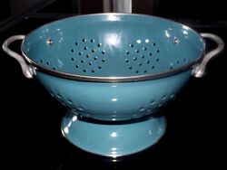 Blue colander.jpg