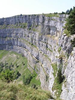 Creux-du-Van vertical.jpg