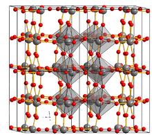 Kristallstruktur Wolfram(VI)-oxid.png