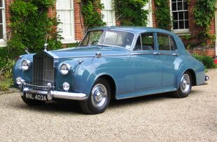 Rolls Royce Silver Cloud I 1956 licence plate 1963 Castle Hedingham 2008.JPG