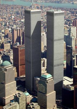 World Trade Center, New York City - aerial view (March 2001) (modified version with desaturated towers).jpg