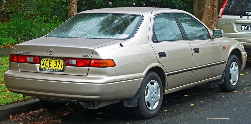 File:1997-2000 Toyota Camry (SXV20R) CSX sedan (2011-07-17).jpg