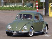 Green Volkswagen Beetle, Dutch registration AL-20-07 pic-002.JPG