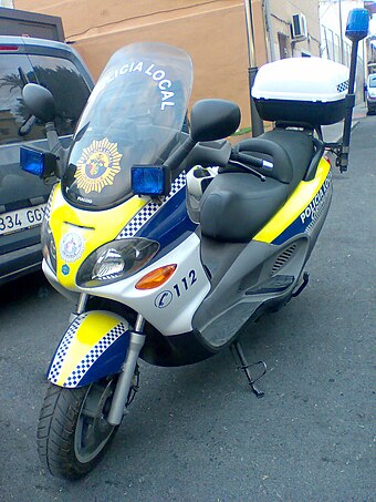 Moto Policía Local Orihuela.jpg