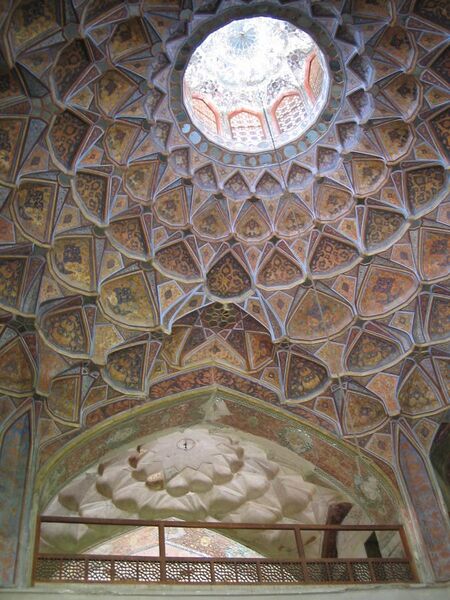 File:Plafond hasht behesht esfahan.jpg