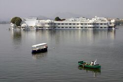 Udaipur Lake Palace.jpg