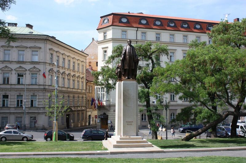 File:Wilsonuv pomnik Opletalova Praha 5876.JPG