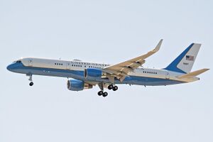 90017 - Boeing C-32 - United States Air Force (48632429886).jpg