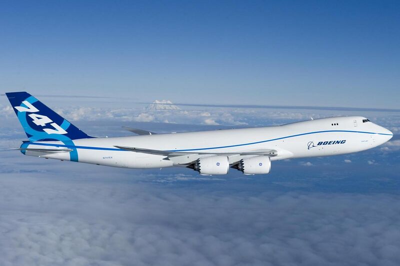 File:Boeing 747-8 first flight Everett, WA.jpg