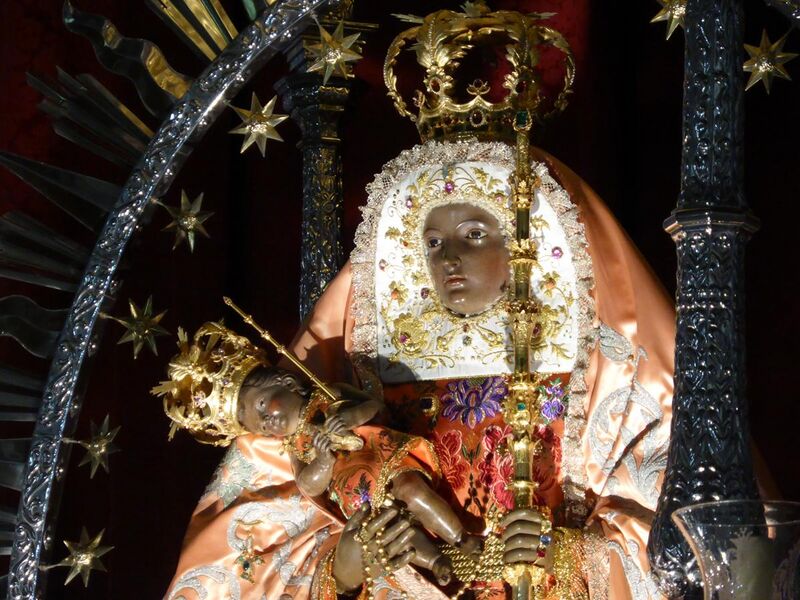 File:La Virgen de Candelaria, en Tenerife, Patrona de las Islas Canarias, España.JPG