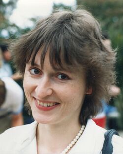 Ursula Hamenstädt, circa 1986 (re-scanned, headshot).jpg