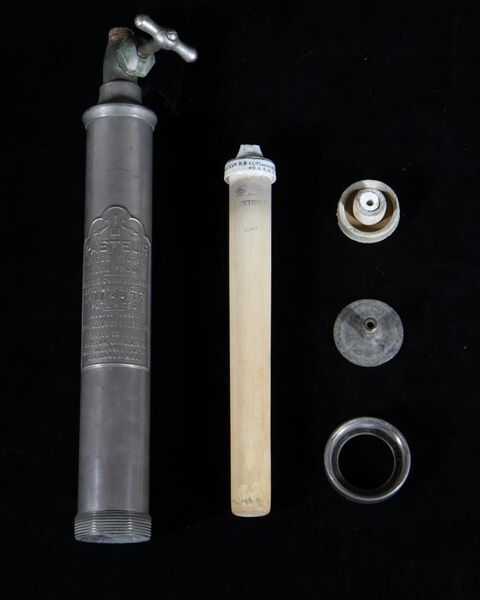 File:Pasteur-Chamberland filter IMG 0020 2014.002.002.JPG