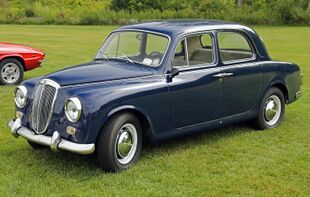 1958 Lancia Appia Berlina C10S, front left.jpg