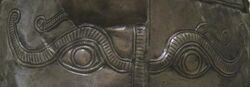 Dacian apotropaic eyes motif Iron Gate helmet.jpg